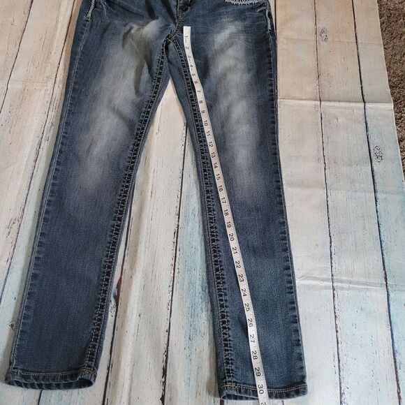 Rue 21 Twenty one  Ladies  Regular Low Rise Skinny Blue Denim Jeans Size 9/10R - Picture 11 of 15